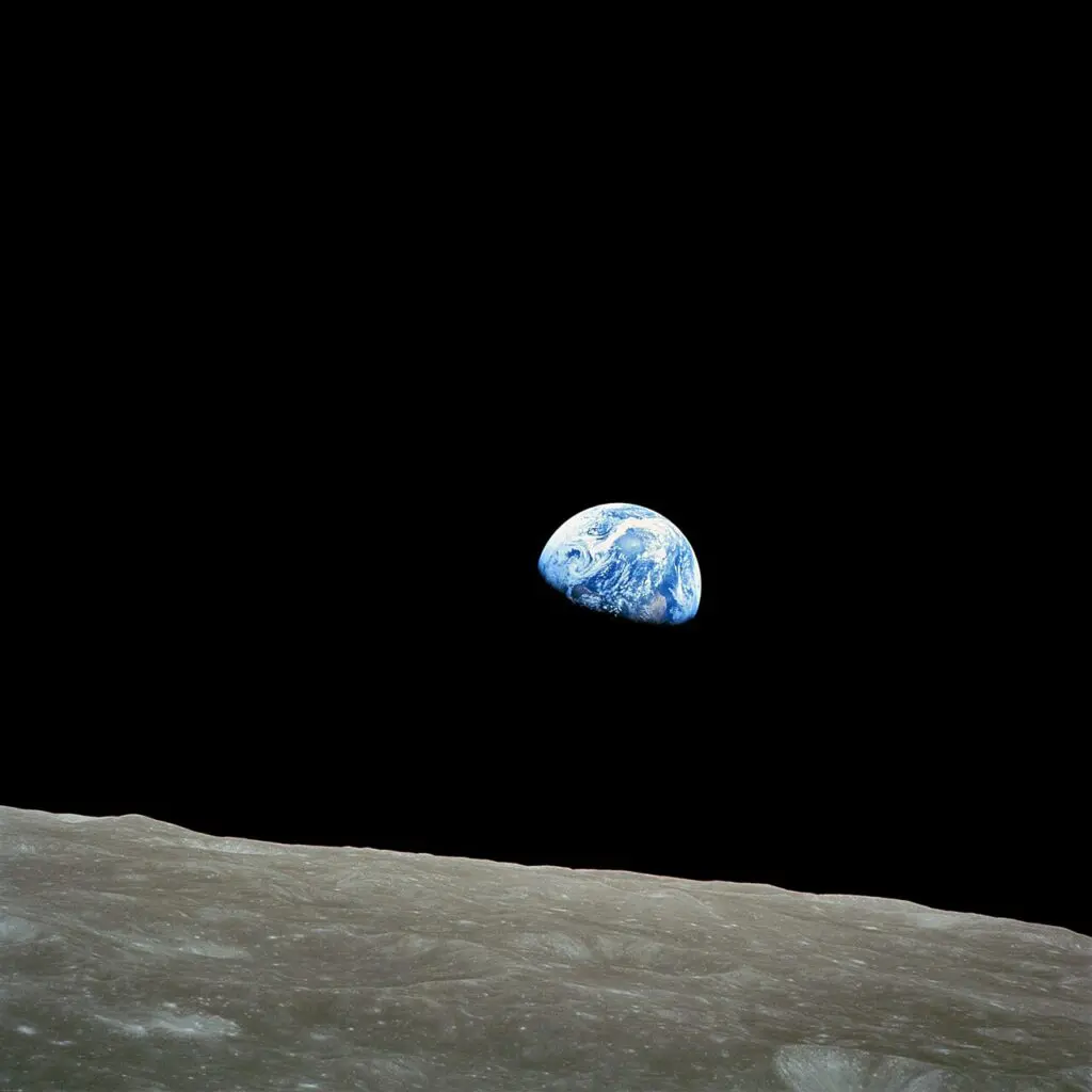 Earthrise, fotografie pořízená 24. prosince 1968 astronautem Williame Andersem