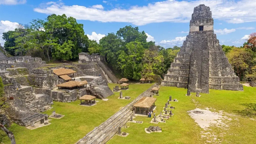 Mayské pyramidy, Tikal, Guatemala