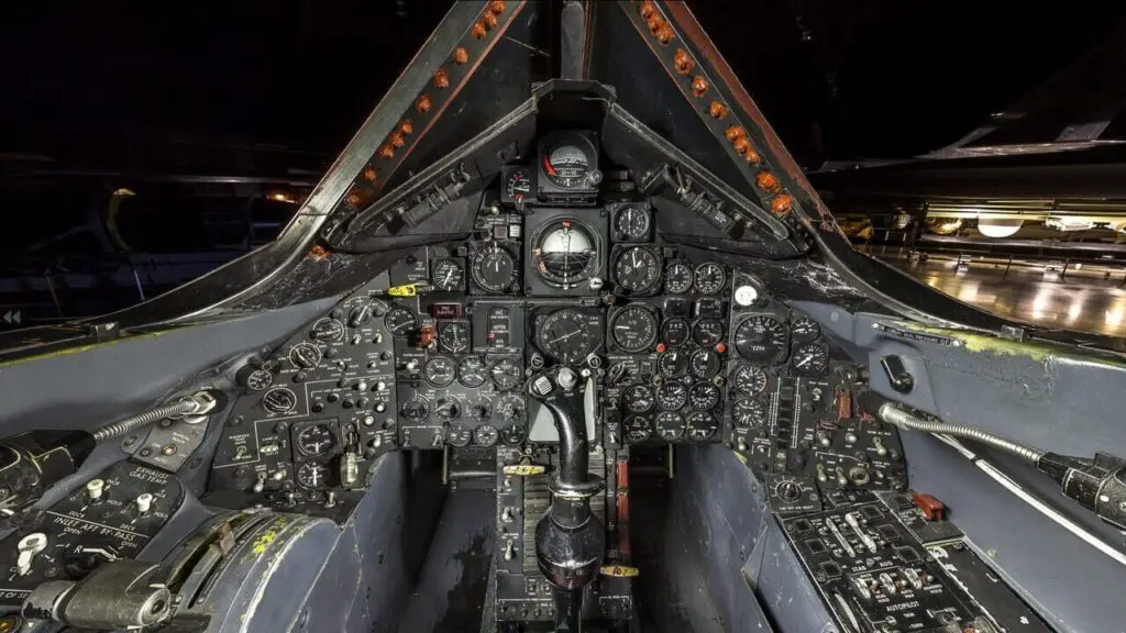 Pilotní kabina SR-71 Blackbird