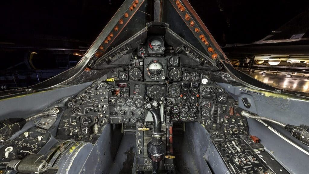 Pilotní kabina SR-71 Blackbird